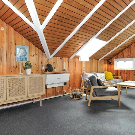 3 Bedroom Amazing In Casa de Férias Toftlund