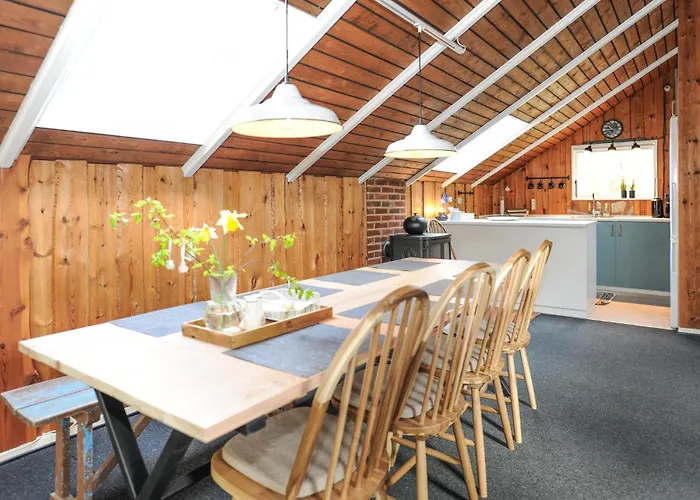 3 Bedroom Amazing In Casa de Férias *