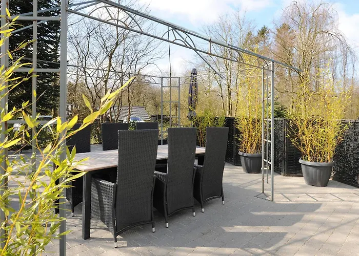 3 Bedroom Amazing In Casa de Férias Toftlund